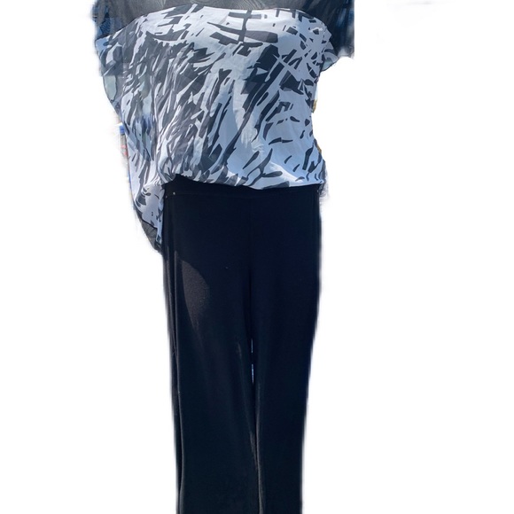 Komorov sheer top over tank top banded waist in front, size Medium - Picture 7 of 7